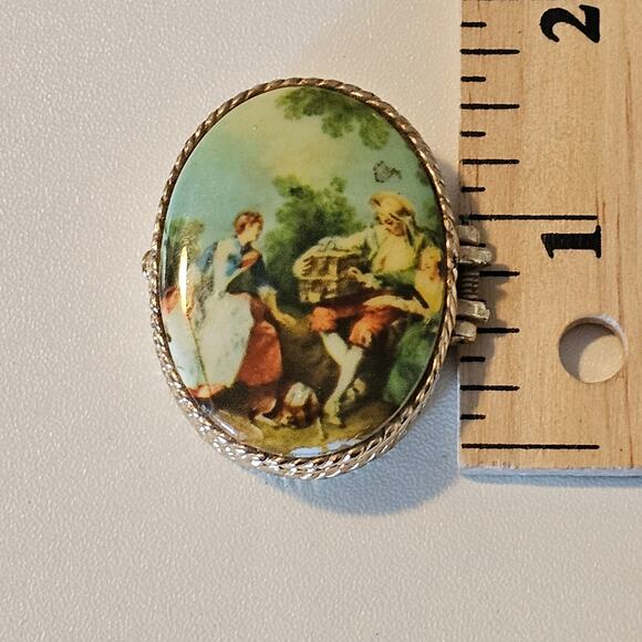 Vintage Pill Case Gold Tone Oval with Country Side Figural Painting - Picture 8 of 9